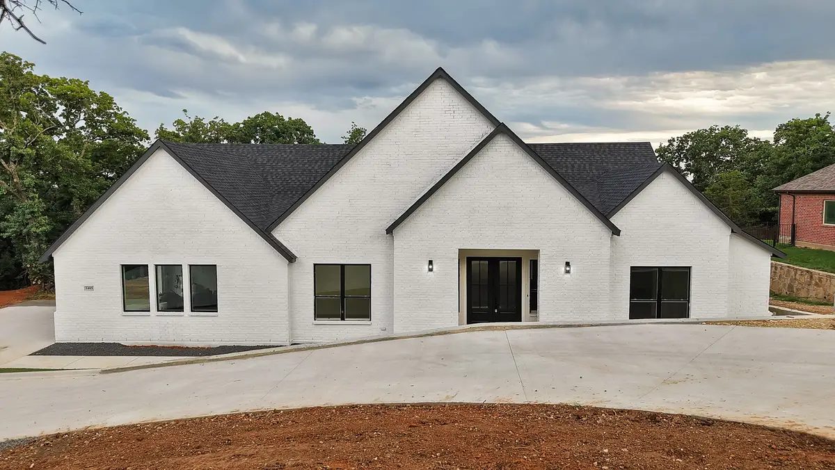 1405 Apache Court, Joshua, TX 76058 - #1