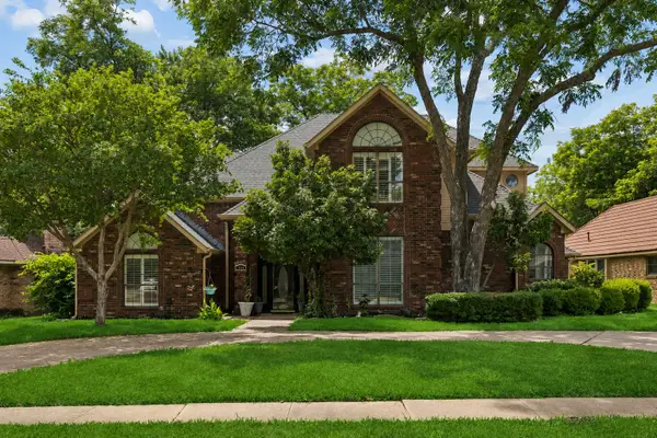 1909 Pecan Ridge Drive, Rowlett, TX 75088