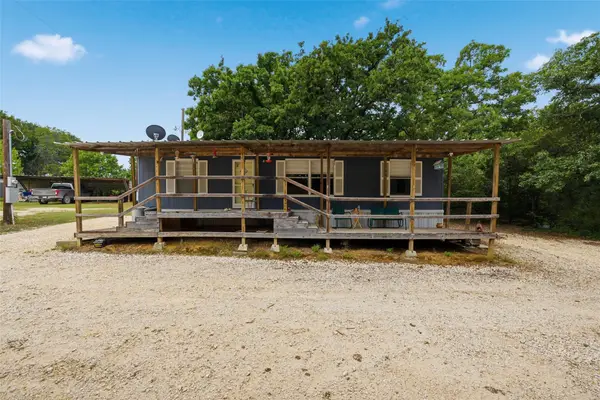 154 Hcr 1217, Blum, TX 76627