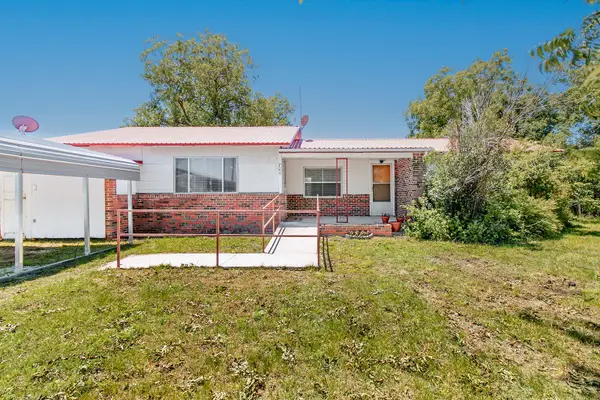 706 S Noyes Avenue, Melvin, TX 76858
