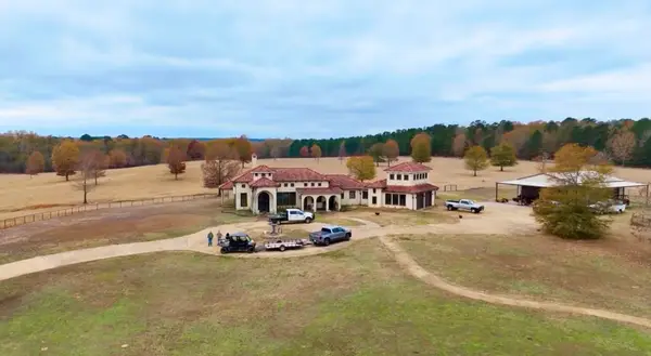 1 W Harrison Road, Longview, TX 75604