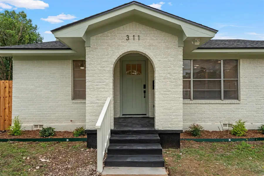311 Arthur Street, McGregor, TX 76657 - #2