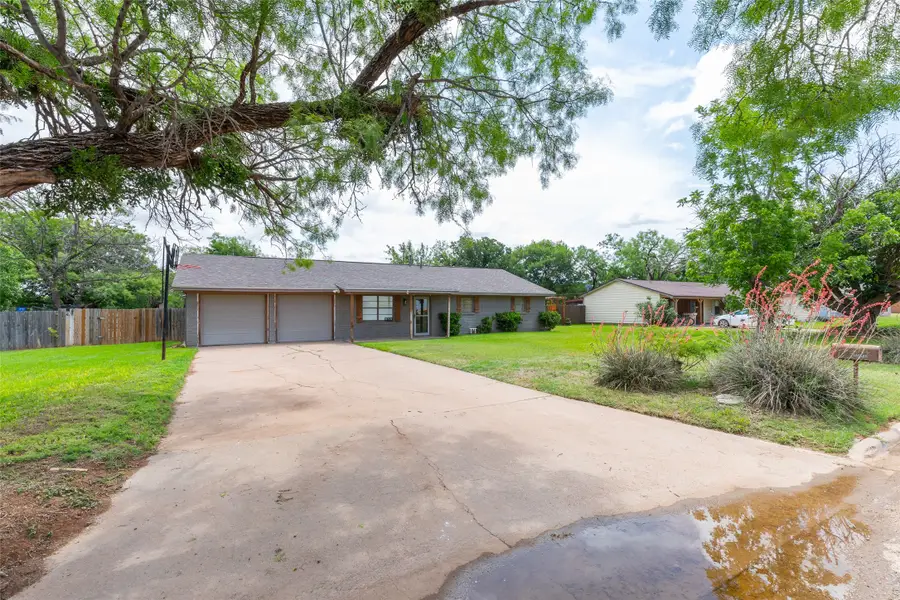 819 Avenue Q, Anson, TX 79501 - #3