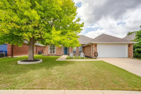 2107 Nichols Trail, Mansfield, TX 76063