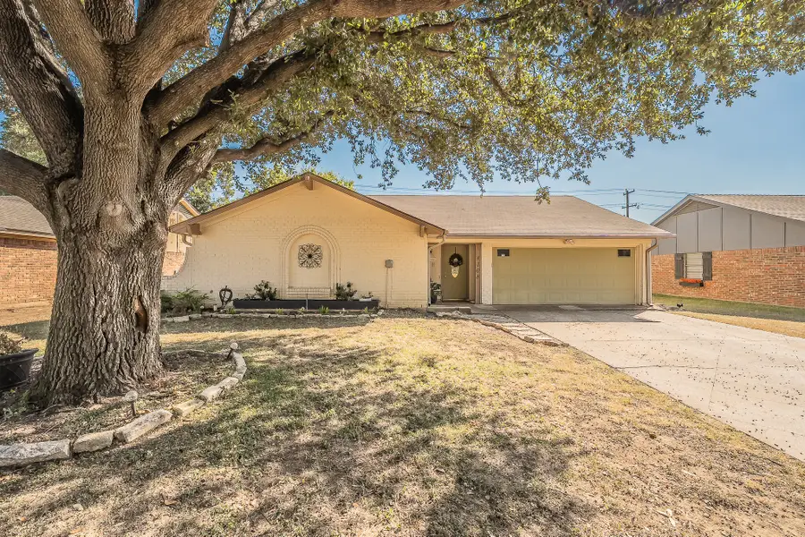 4108 Longleaf Lane, Fort Worth, TX 76137 - #3