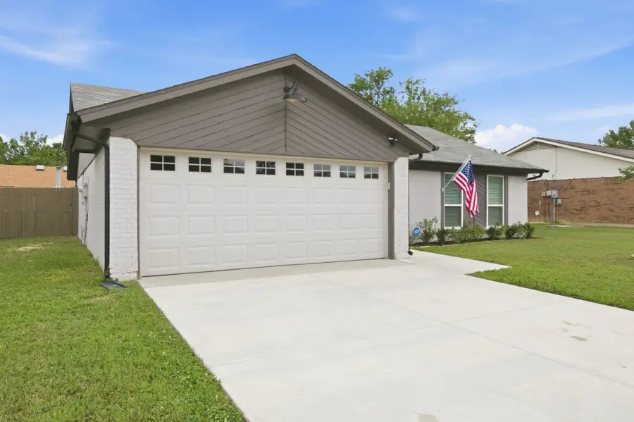 6449 Highview Terrace, Watauga, TX 76148 - #2