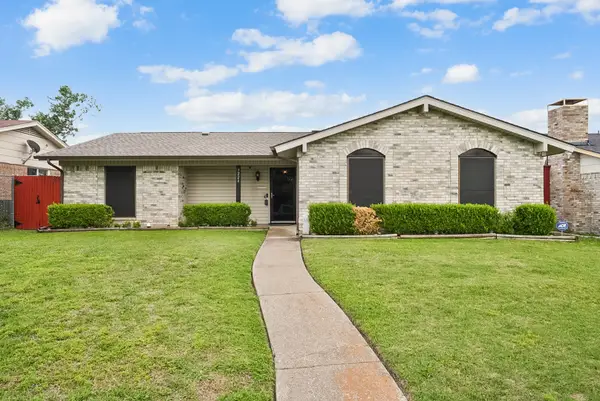 3224 Rockne Lane, Mesquite, TX 75150