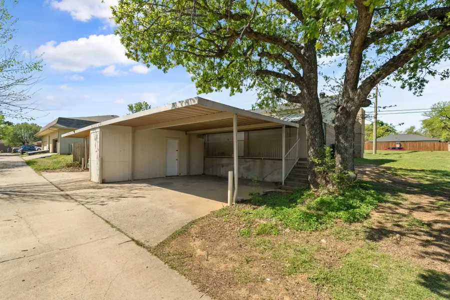 7316 Davis Boulevard, North Richland Hills, TX 76182 - #2