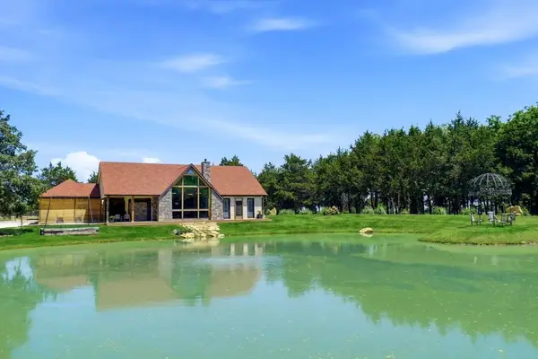 180 E Greer Road, Sadler, TX 76264