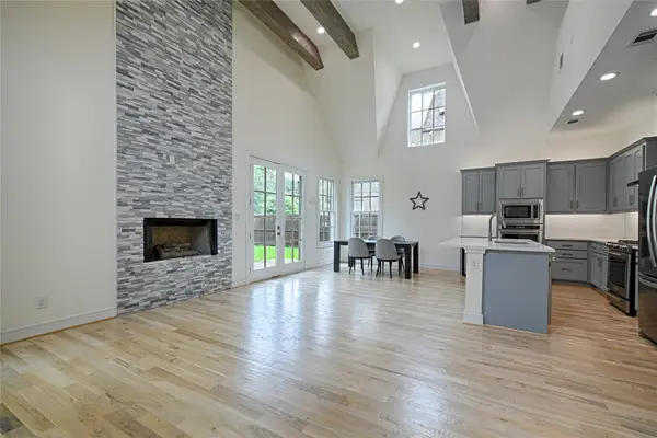 5067 Gaston Avenue, Dallas, TX 75214