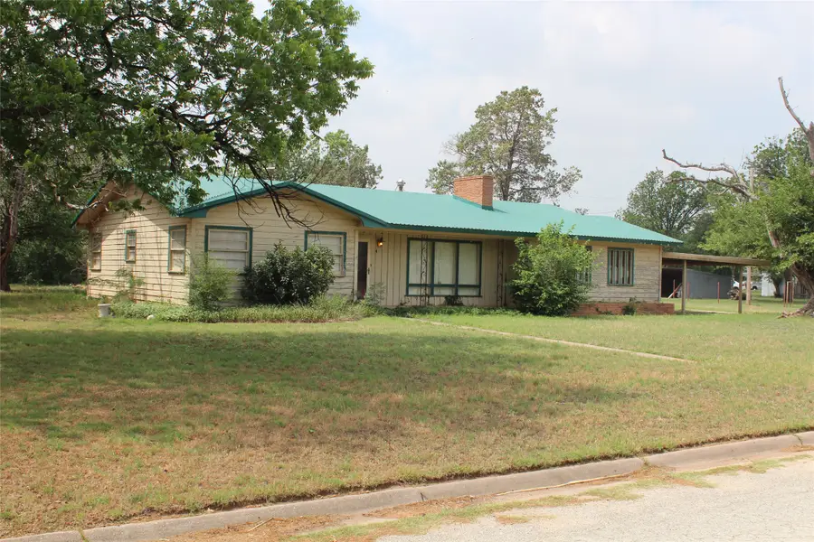 1001 SE 4th Street, Knox City, TX 79529 - #2