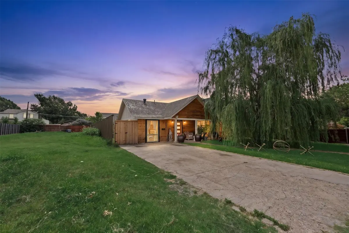 7602 Linwood Avenue, Dallas, TX 75209 - #1