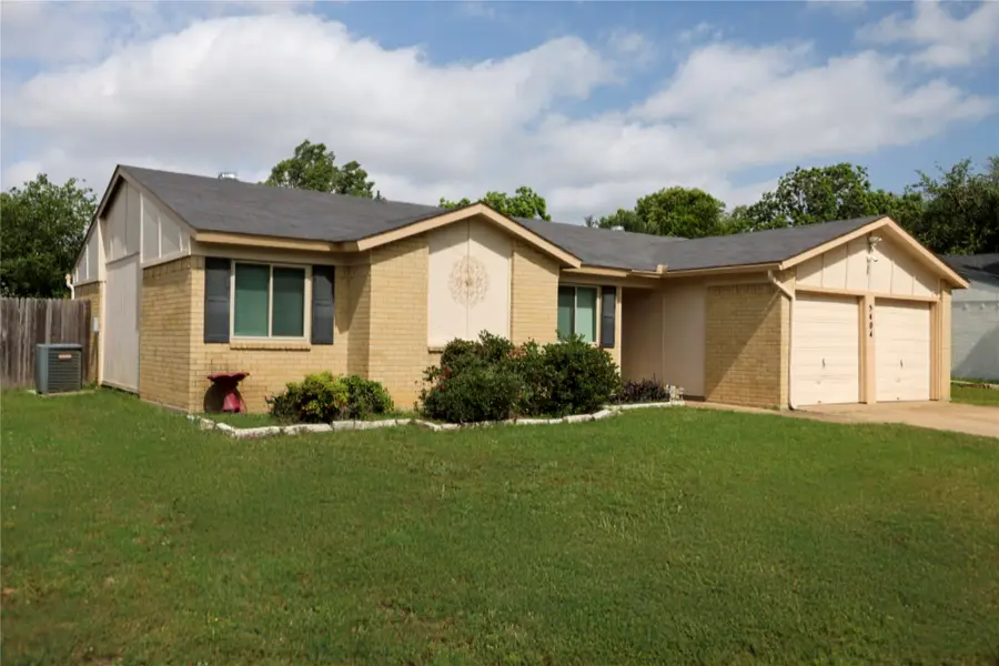 5404 Windy Meadow Drive, Arlington, TX 76017 - #3