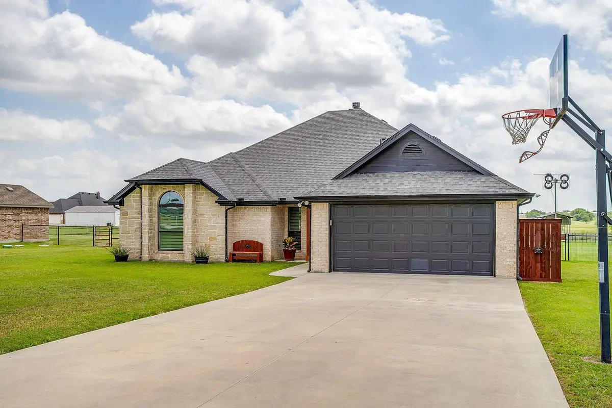 4129 Florance Road, Ponder, TX 76259 - #1