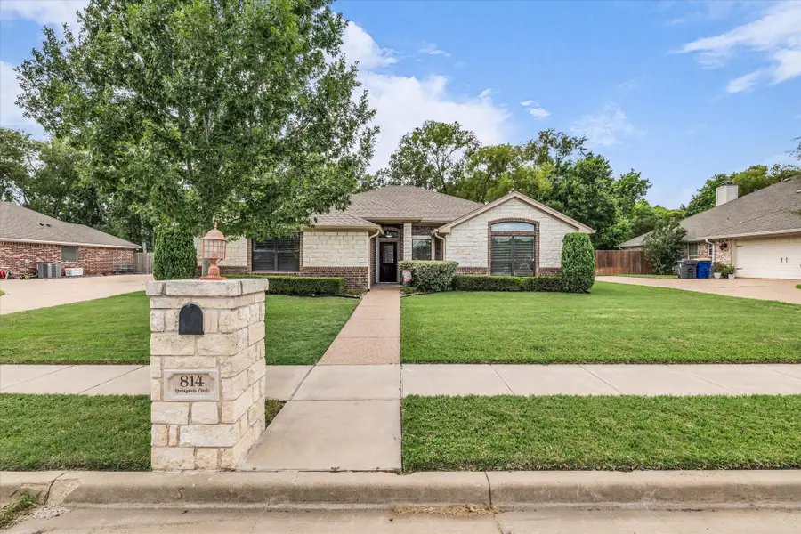 814 Springdale Circle, Lorena, TX 76655 - #2