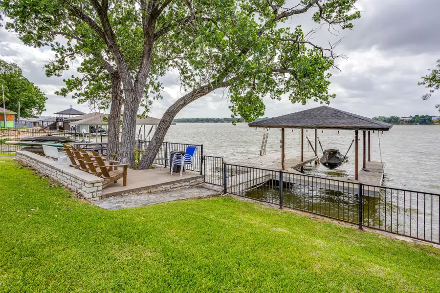 103 Casas Del Sur Street, Granbury, TX 76049 - #2