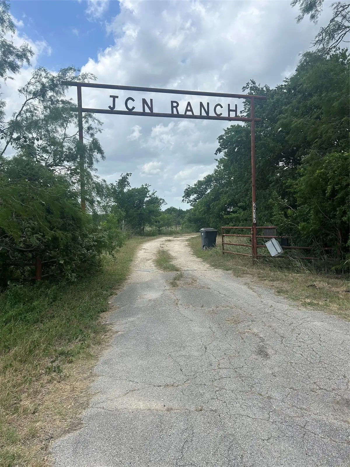 2517 State Highway 31, Hubbard, TX 76648 - #1