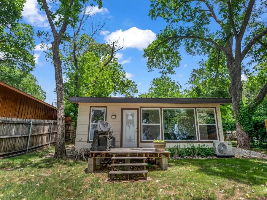 1011 E Lake Drive, Weatherford, TX 76087 - #2
