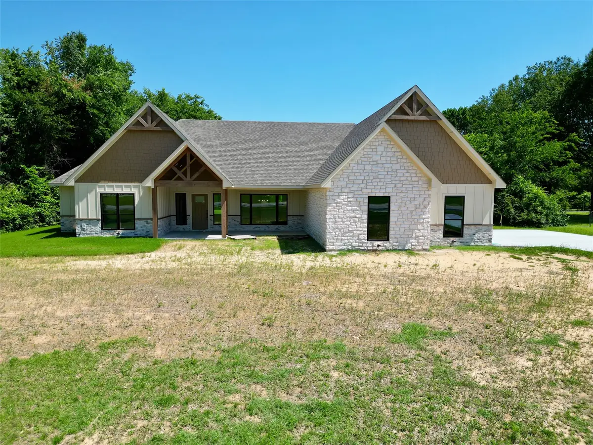 5040 Farm Road 195, Paris, TX 75462 - #1