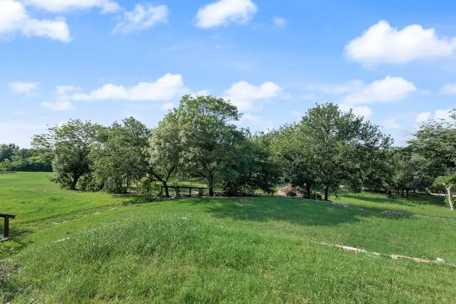 120 Chambers Drive, Italy, TX 76651 - #3