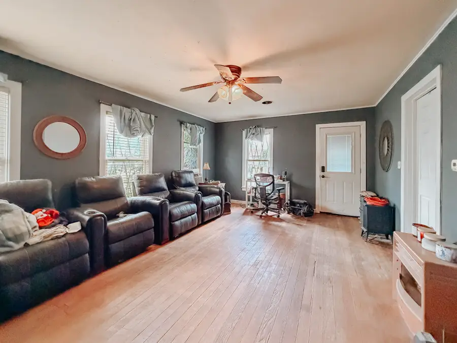 107 Havner Street, Corsicana, TX 75110 - #2