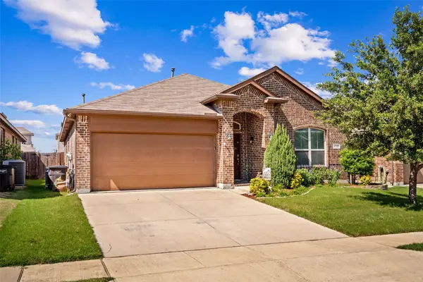 1737 Kachina Lodge Road, Fort Worth, TX 76131