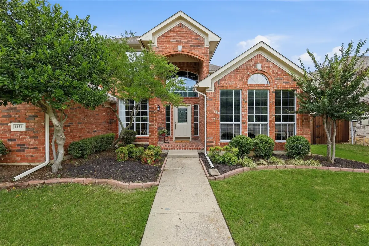 1424 Oakwood Court, Flower Mound, TX 75028 - #1