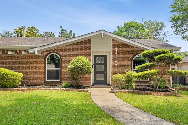 1405 Carnation Drive, Lewisville, TX 75067