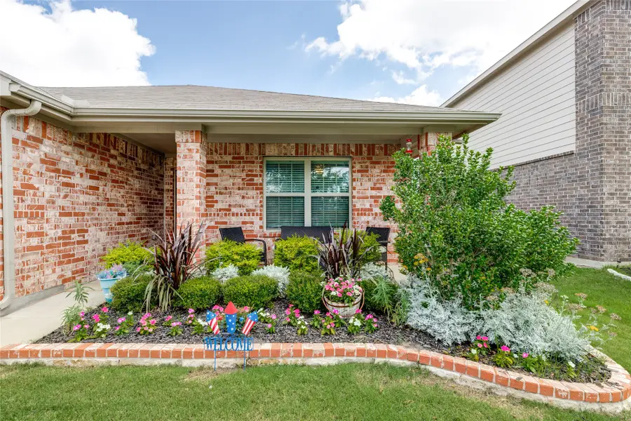 816 Ravenwood Lane, Van Alstyne, TX 75495 - #3