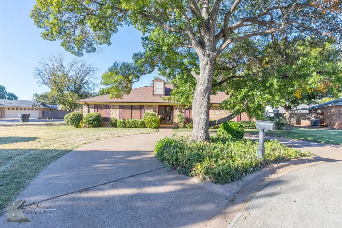 15 Pyracanthia Circle, Abilene, TX 79605 - #1