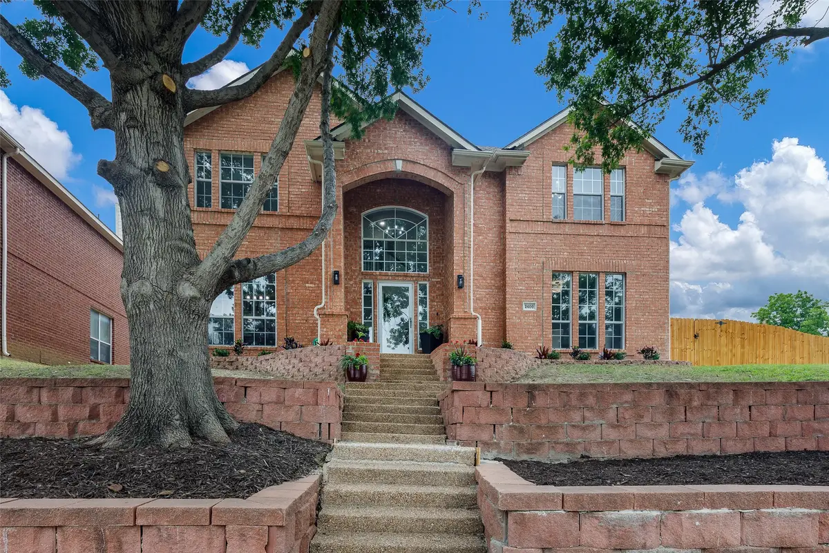 2400 Manchester Drive, Carrollton, TX 75006 - #1