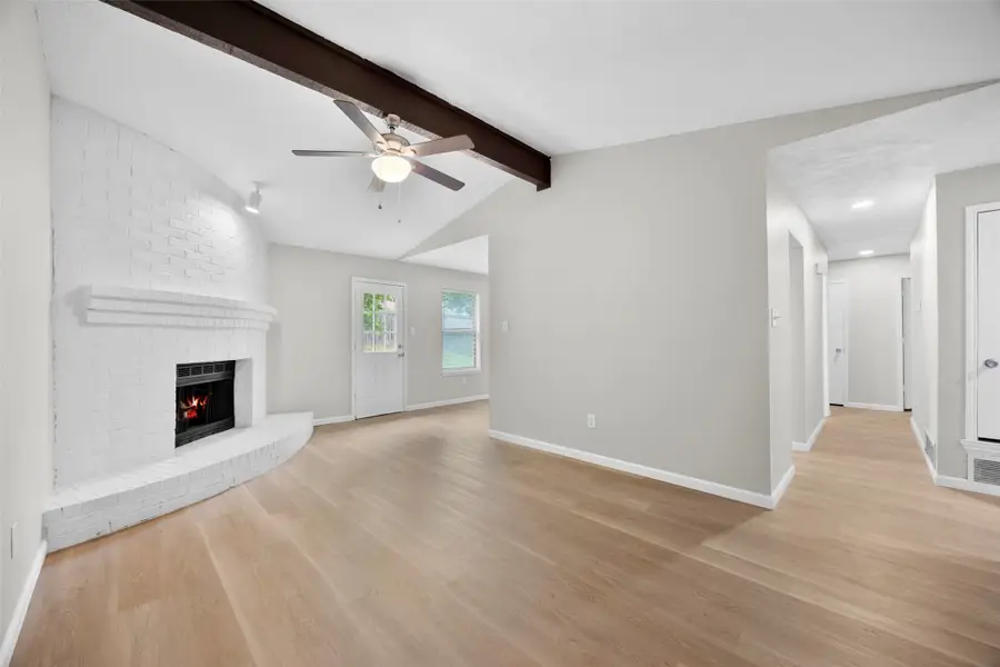 6219 Kelly Elliott Road, Arlington, TX 76001 - #2