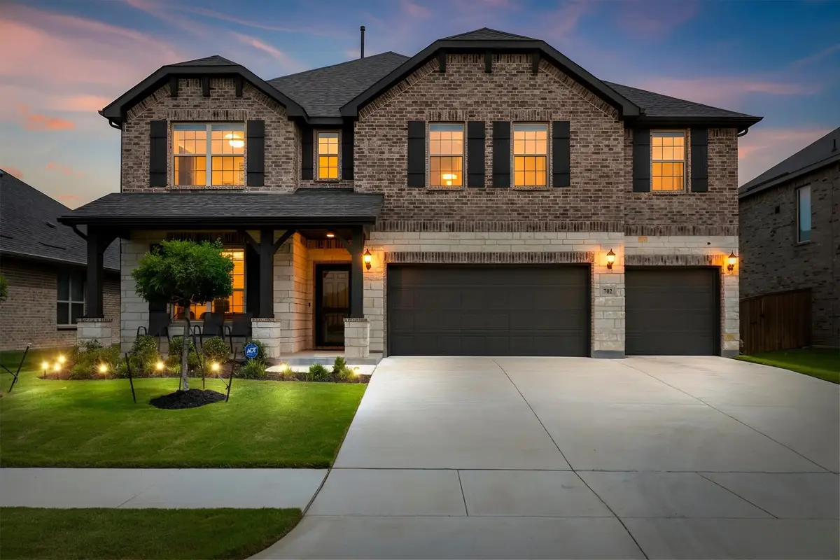 702 Matador Lane, Arlington, TX 76002 - #1
