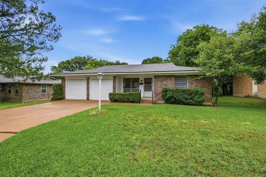 1119 W Mcgee Street, Sherman, TX 75092 - #2