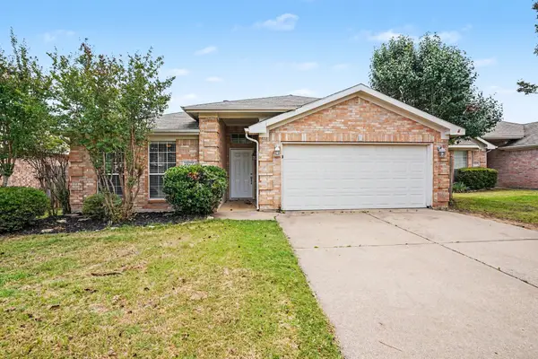 8563 Miami Springs Drive, Fort Worth, TX 76123