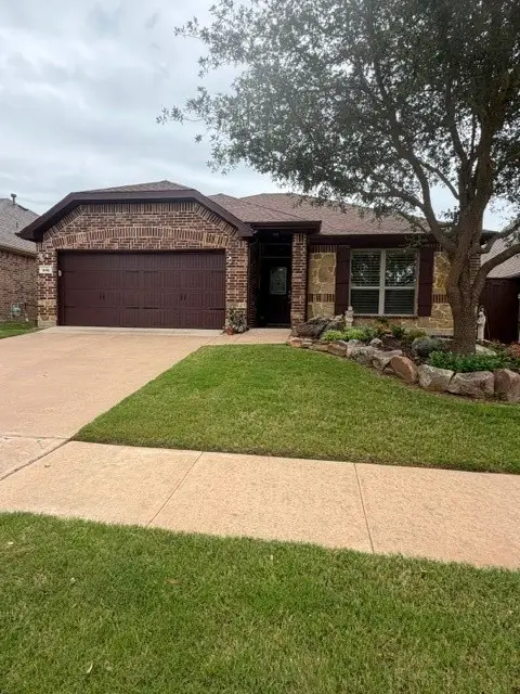 202 Tower Circle, Terrell, TX 75160