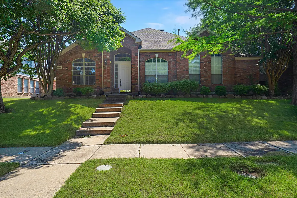 10910 Blackberry Lane, Frisco, TX 75033 - #1