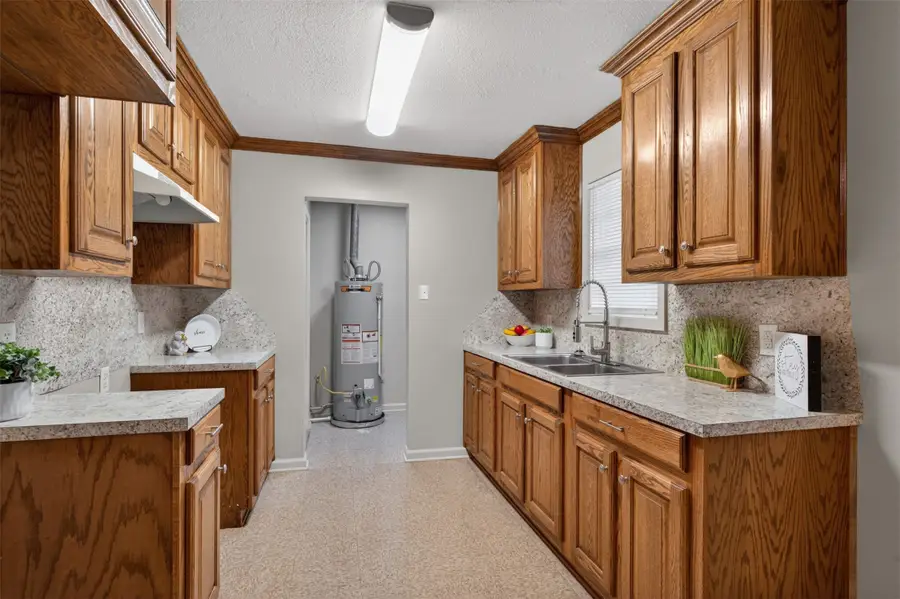 1110 Dunbriar Drive, Shreveport, LA 71107 - #2