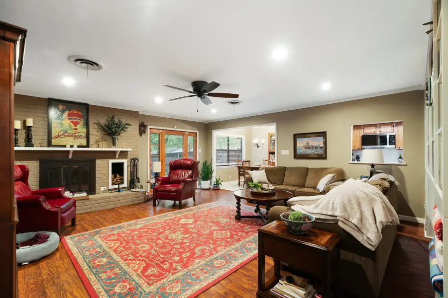 3210 Allen Street, Paris, TX 75460 - #3