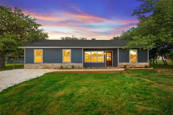 4593 E Old Axtell Road, Axtell, TX 76624
