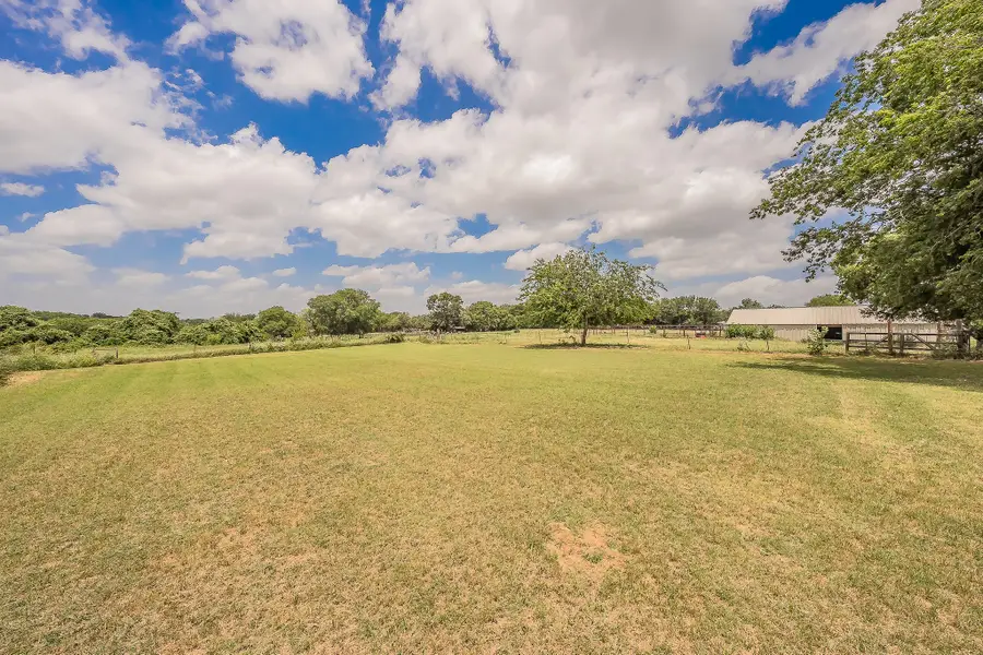 350 S Pearson Lane, Azle, TX 76020 - #3