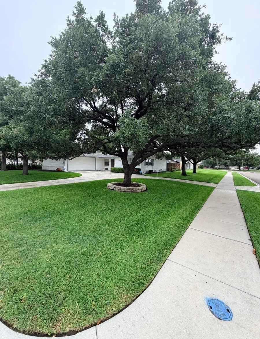 12050 High Meadow Court, Dallas, TX 75234 - #2