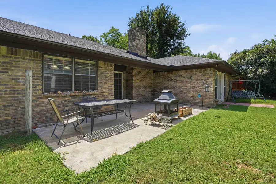 2202 Canyonwood Drive, Arlington, TX 76012 - #2