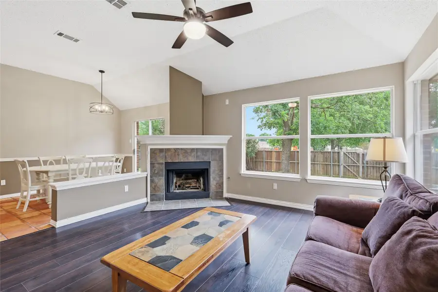 1232 Michael Avenue, Lewisville, TX 75077 - #3