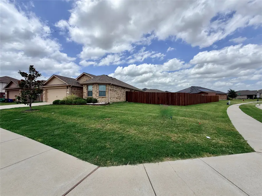 520 Cantebury Park Lane, Ponder, TX 76259 - #3