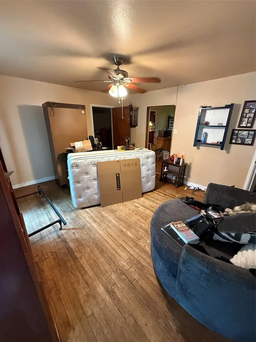 2122 Fort Worth Street, Grand Prairie, TX 75050 - #2