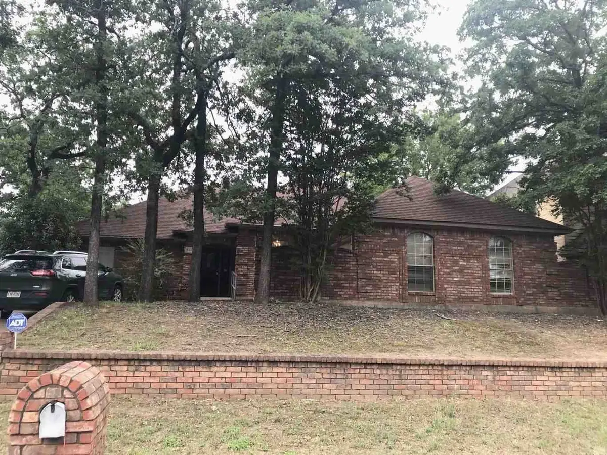 4904 Saddleback Road, Arlington, TX 76017 - #1