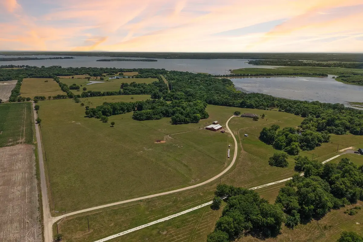 346 County Road 0090, Powell, TX 75153 - #1