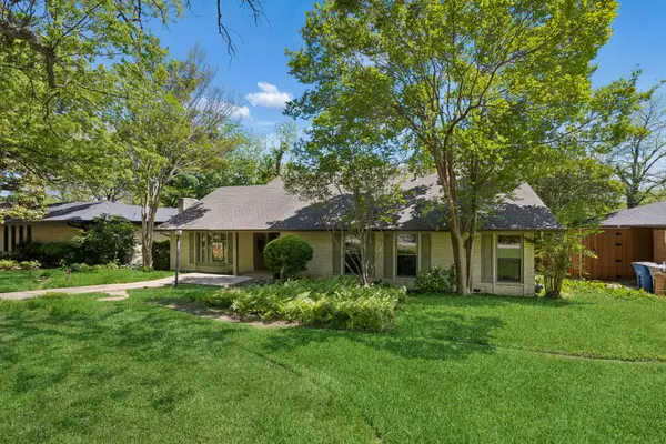 8160 San Cristobal Drive, Dallas, TX 75218