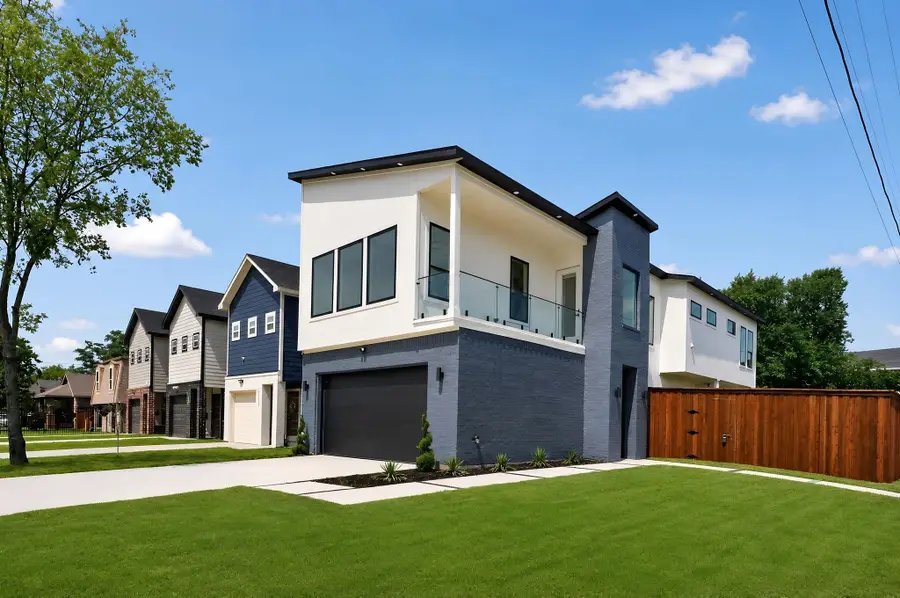 2633 Peabody Avenue, Dallas, TX 75215 - #2